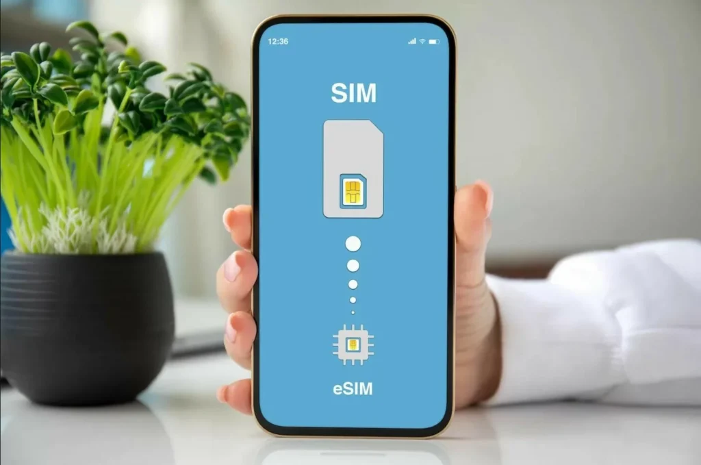 متى يتم تفعيل شريحة eSIM على الأجهزة المستفيدة؟